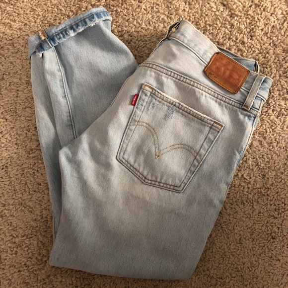 Levi’s 501 Jeans - Picture 1 of 5